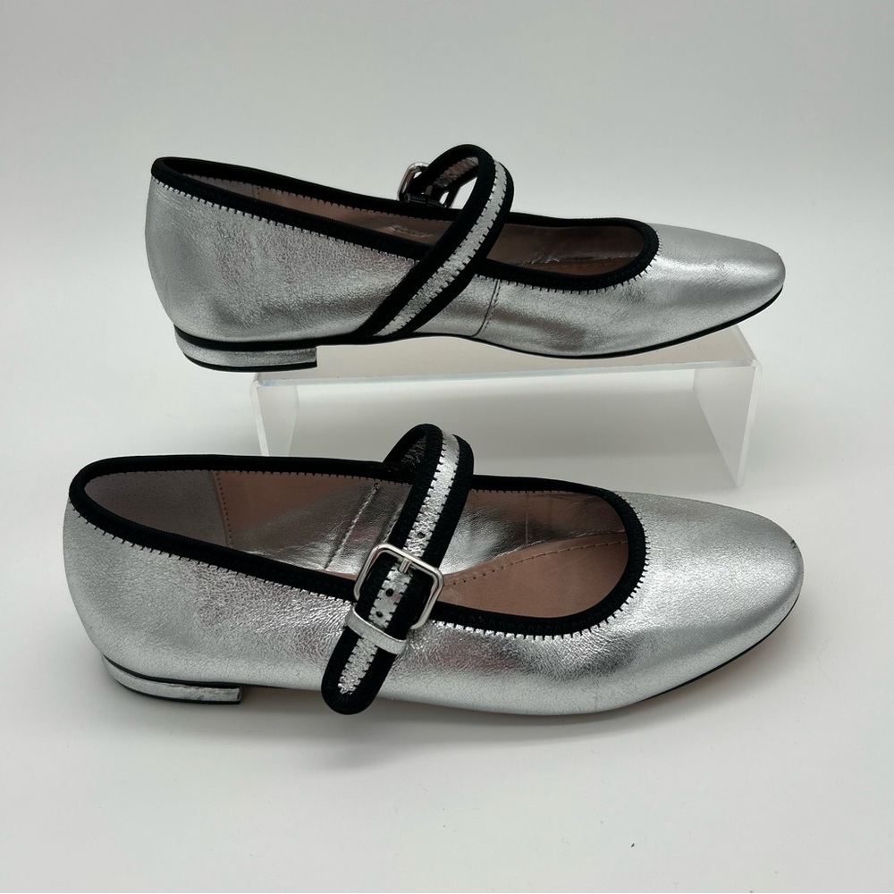 Maeve Anthropologie Mary Jane Silver and Black Trim Flats with Buckle Closure 37 - Picture 3 of 11